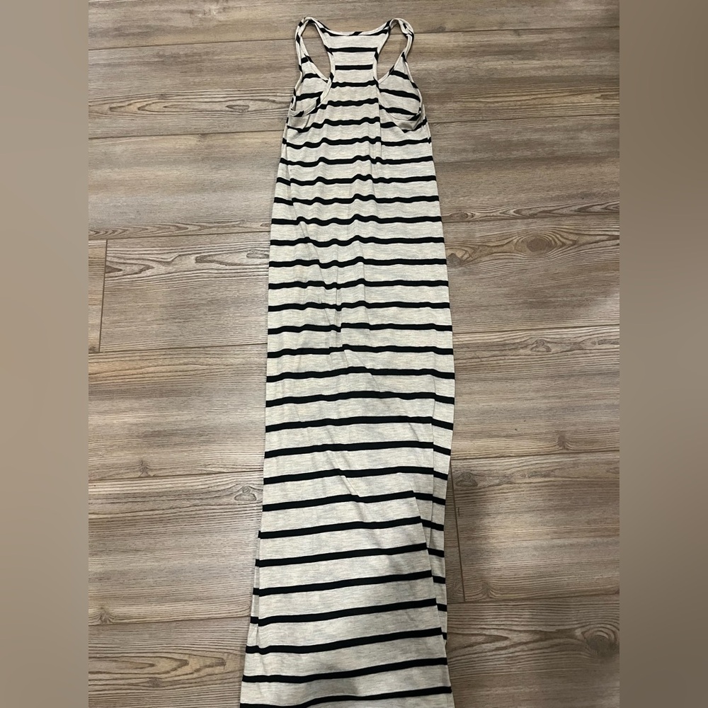 bebe Black and White Striped Maxi Dress - Picture 6 of 8